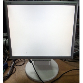 Монитор 17" TFT Nec MultiSync LCD175VXM+ бело-серебристый (Оренбург)